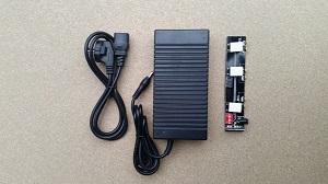 FMC - Caricabatterie triplo per Phantom 2 e Vision+